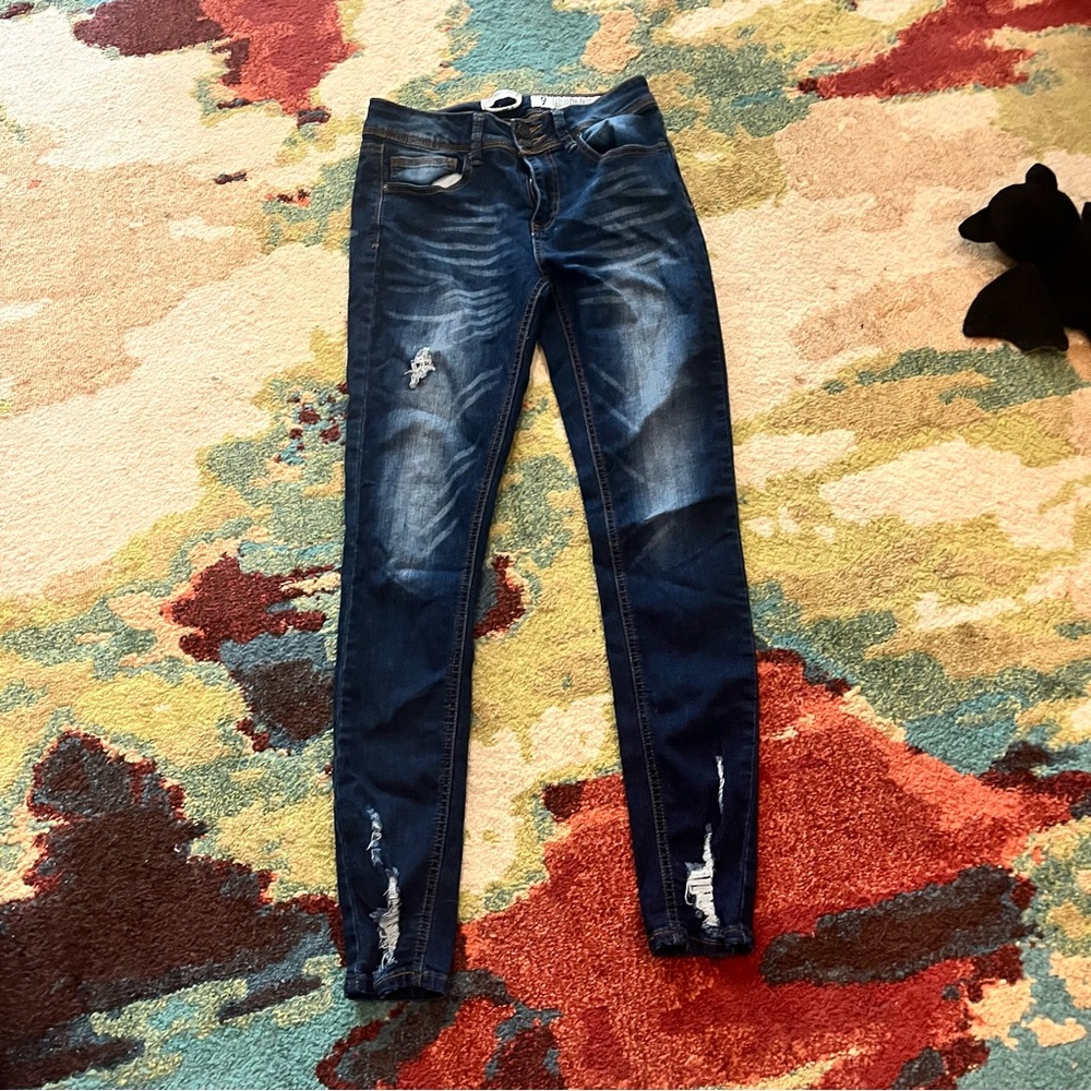 Size 9 | Skinny Jeans | dark denim